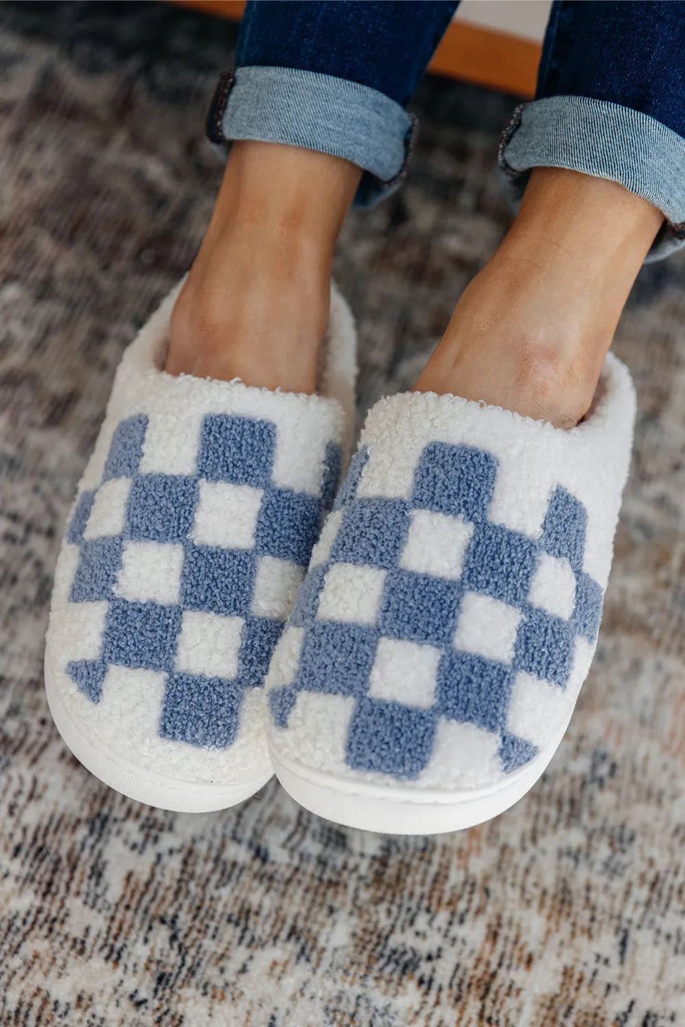 Checkered Print Fuzzy Slip On Winter Slippers