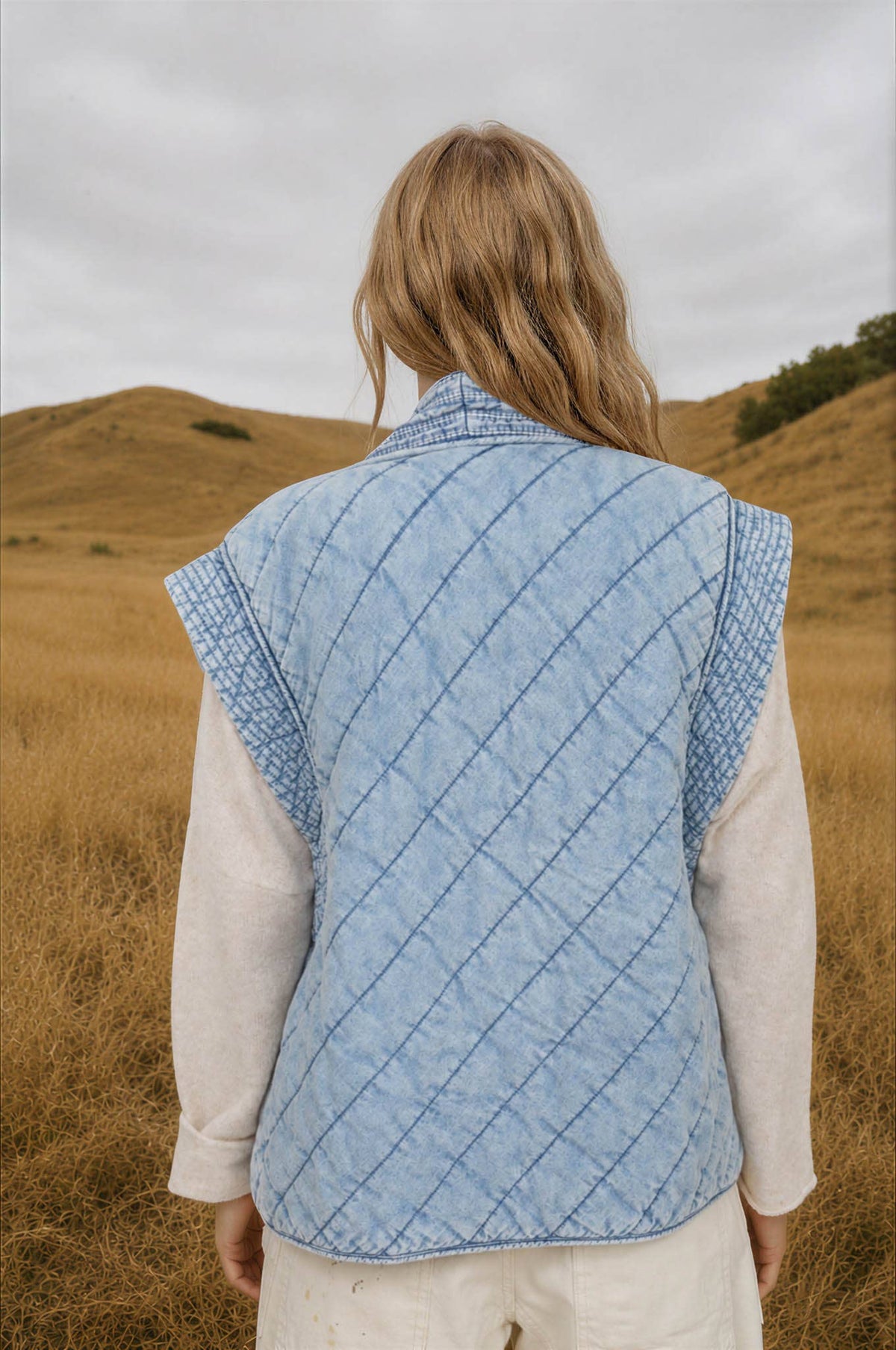 WASHED DENIM QUILTED SHAWL VEST