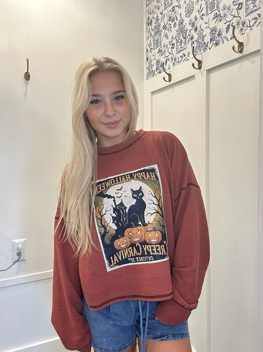 Oversized Crew Neck Top with Happy Halloween Creepy Carnival Print