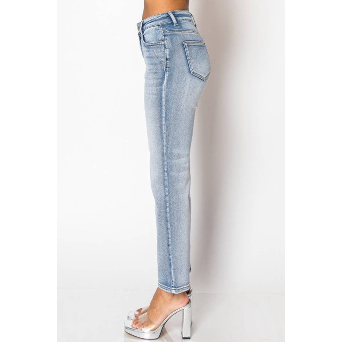 STRAIGHT LEG DENIM JEANS (3 Shade Options)
