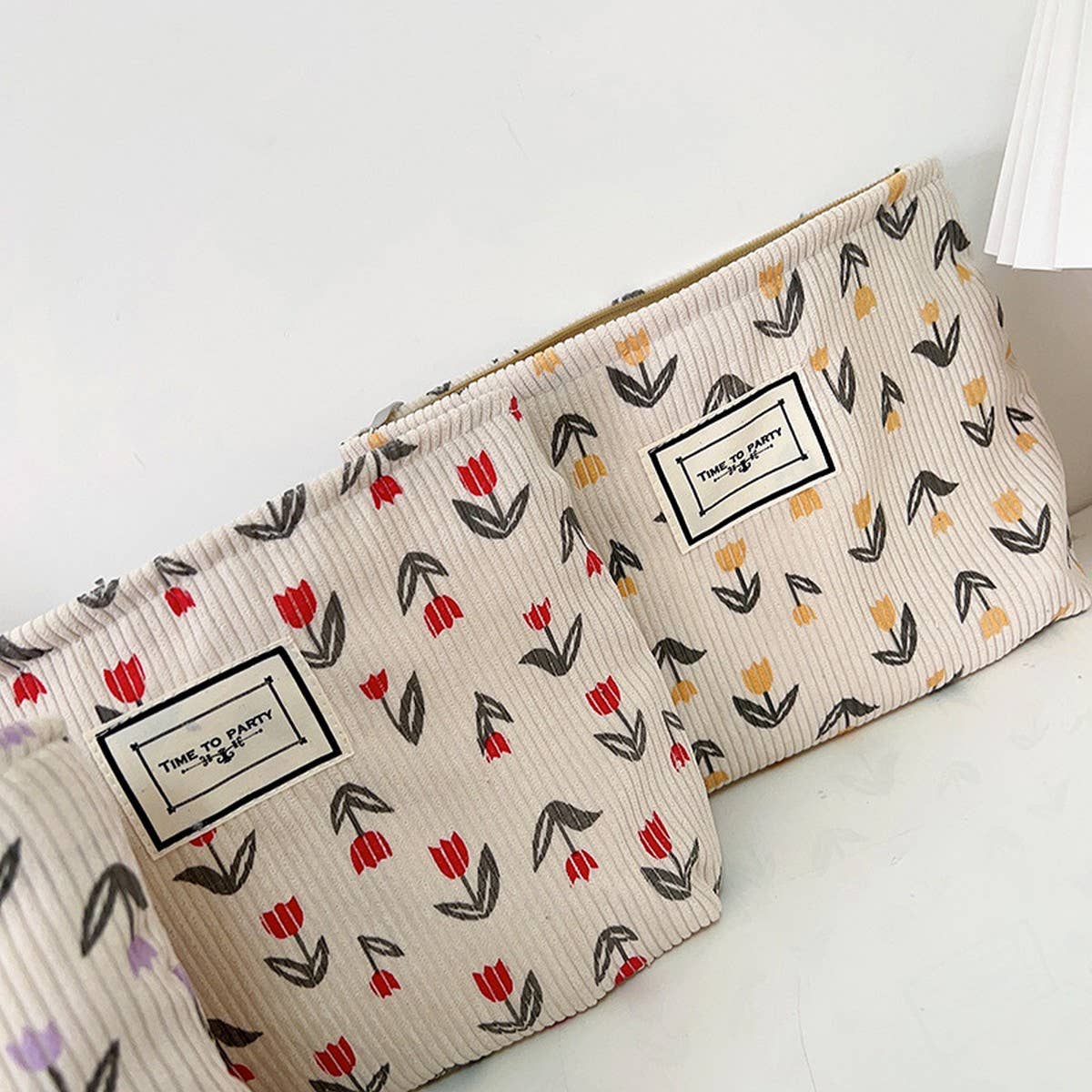 PORTABLE TRAVEL STORAGE BAG MAKEUP BAG