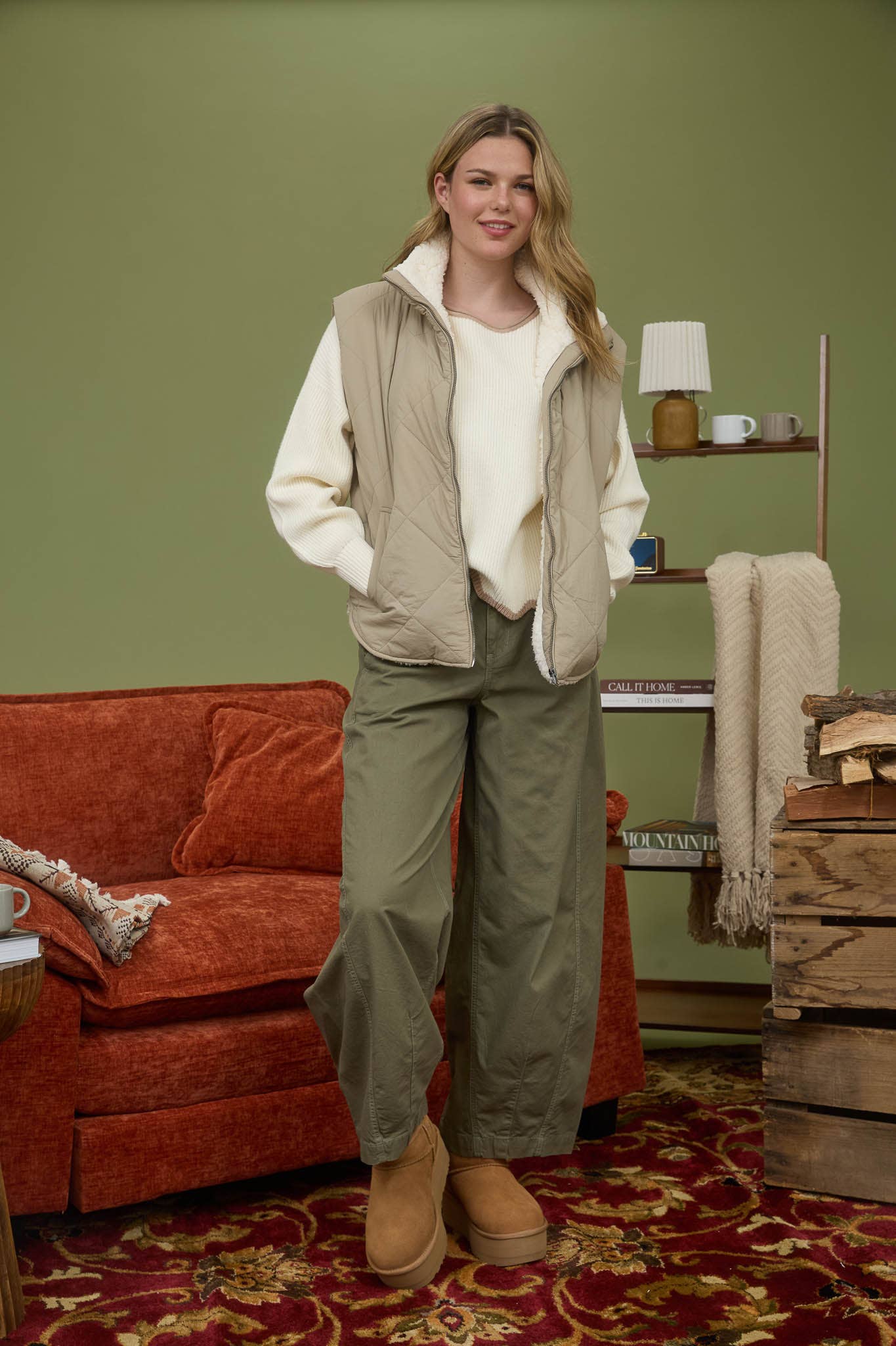 QUILTED ZIP UP FLEECE LINED PUFFER VEST