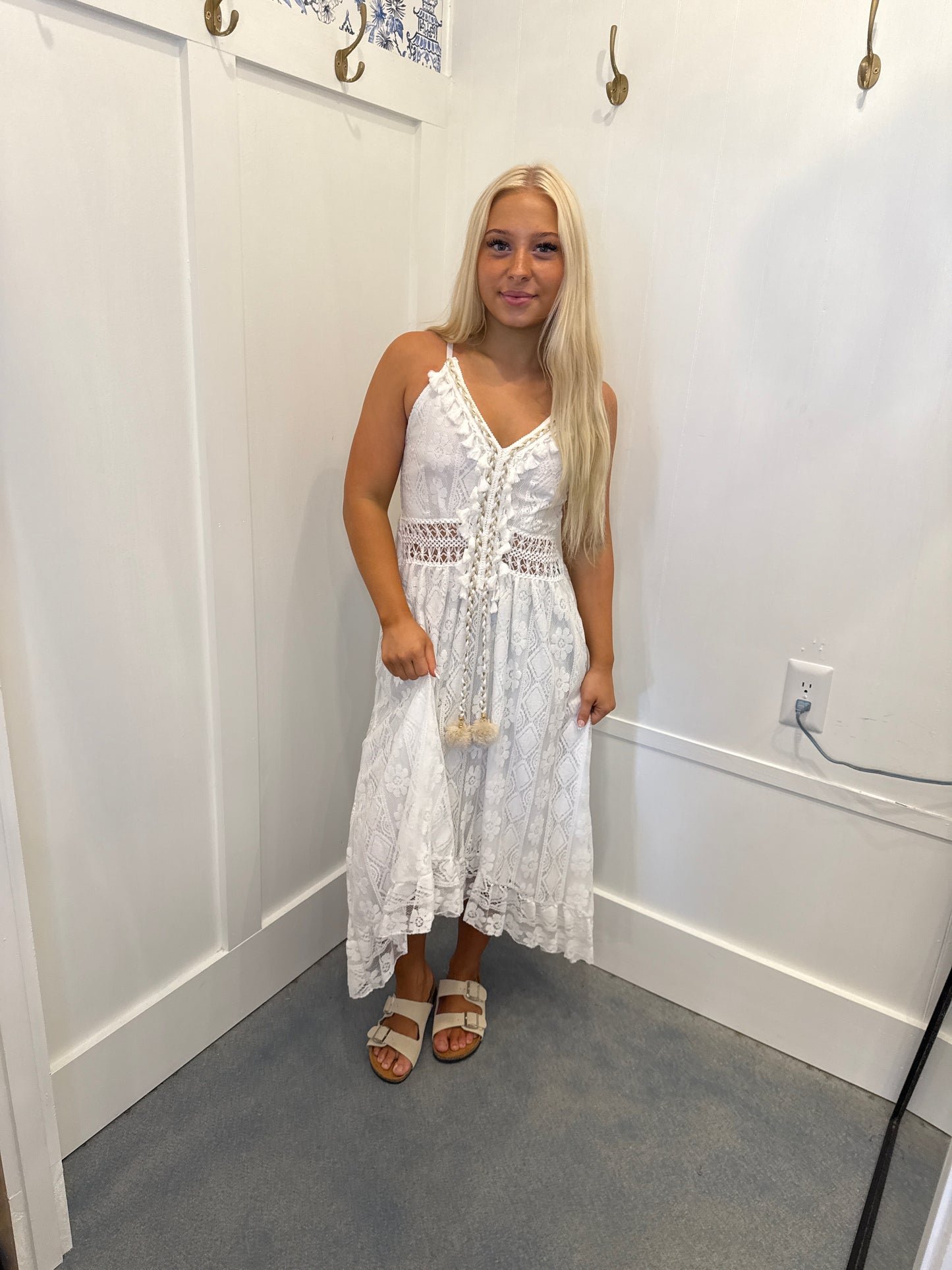 SOLID COLOR LACE SUSPENDER LONG SKIRT DRESS