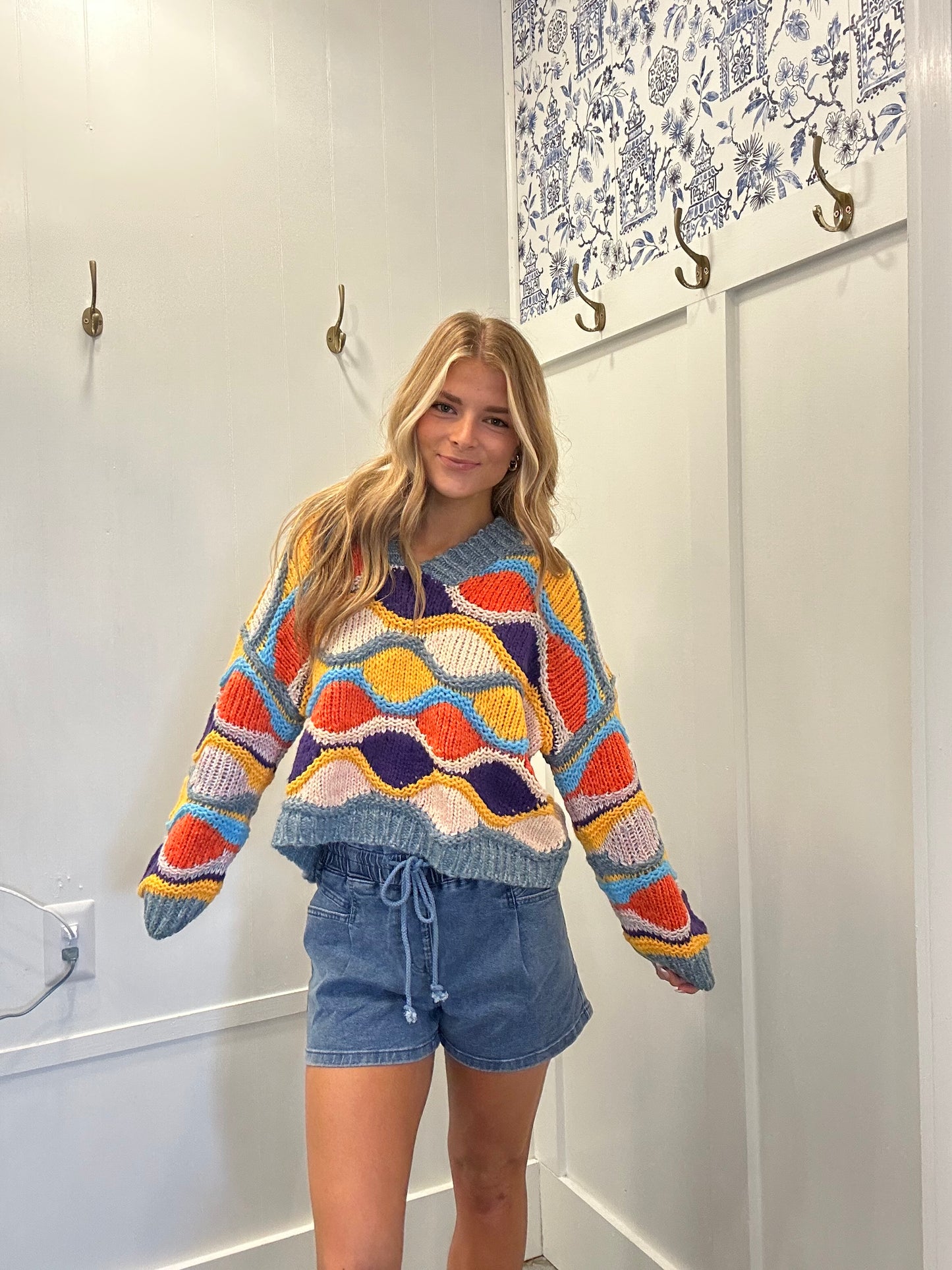 V NECK LONG SLEEVE MULTI COLOR SWEATER TOP