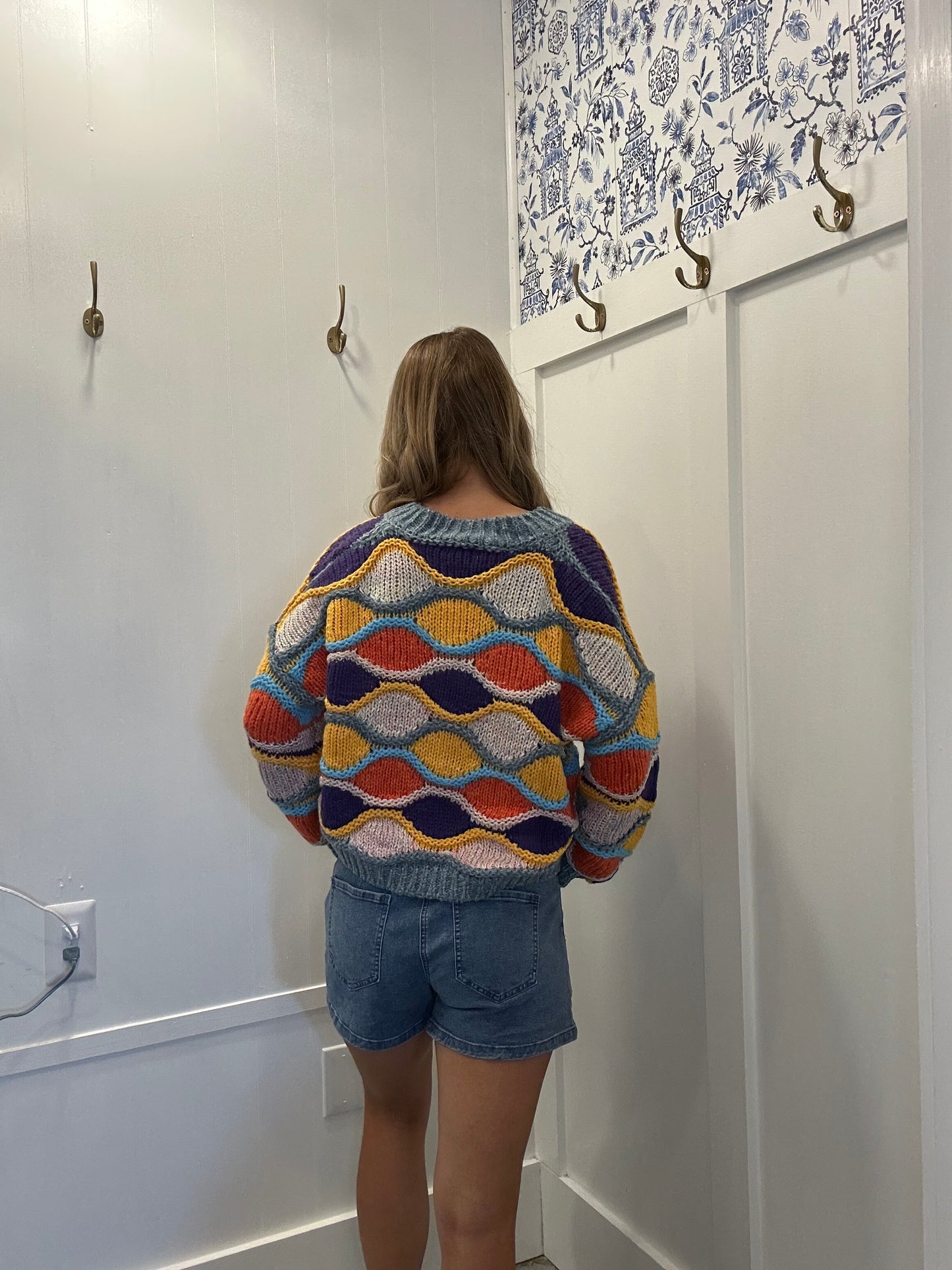 V NECK LONG SLEEVE MULTI COLOR SWEATER TOP