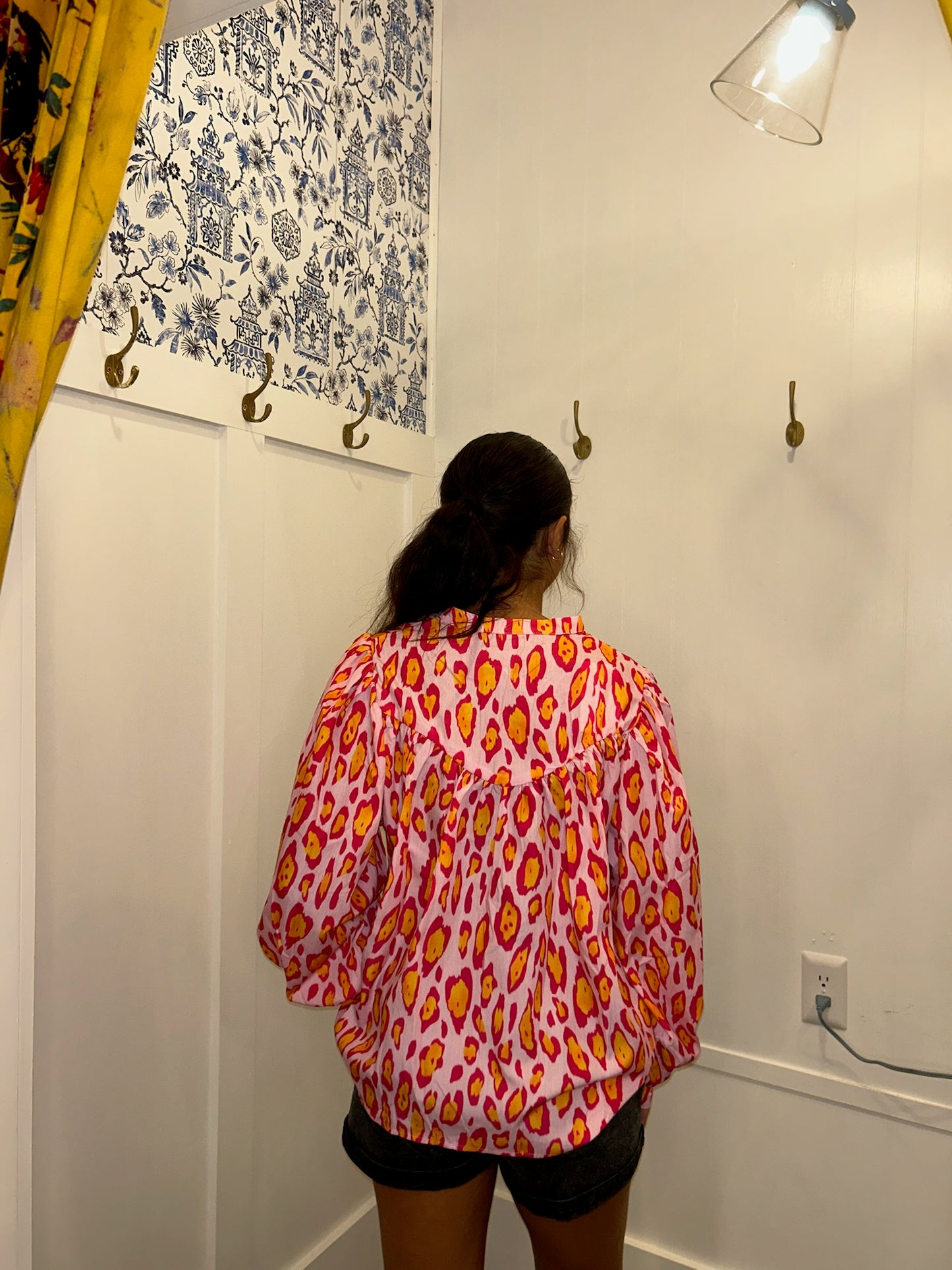 Oversized Leopard Print Balloon Sleeve Casual Shirt