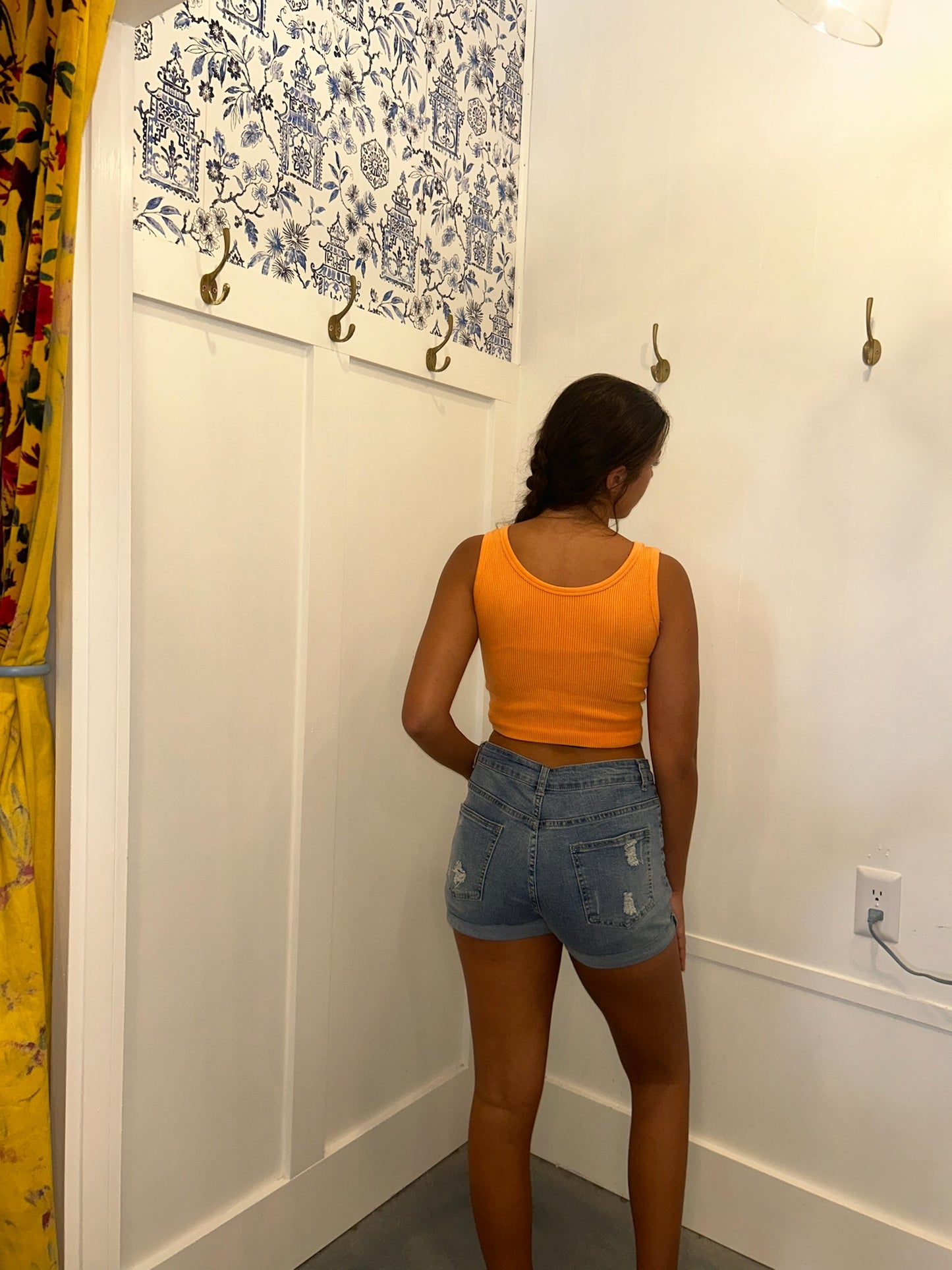 Ribbed Seamless Cropped Tank Top