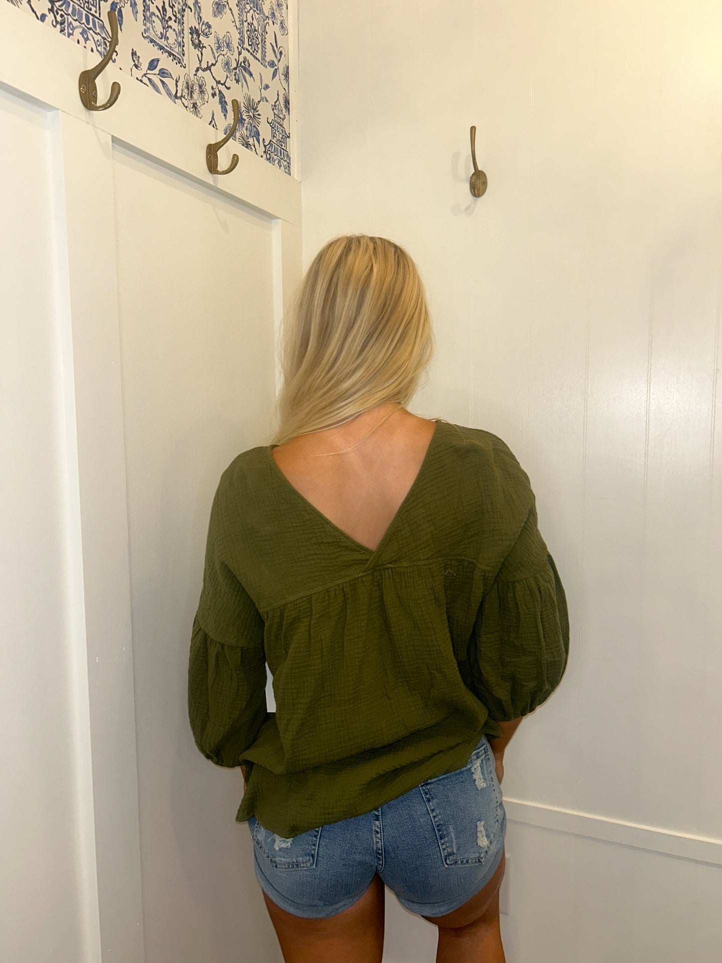 Textured V Neck Bracelet Sleeve Babydoll Blouse