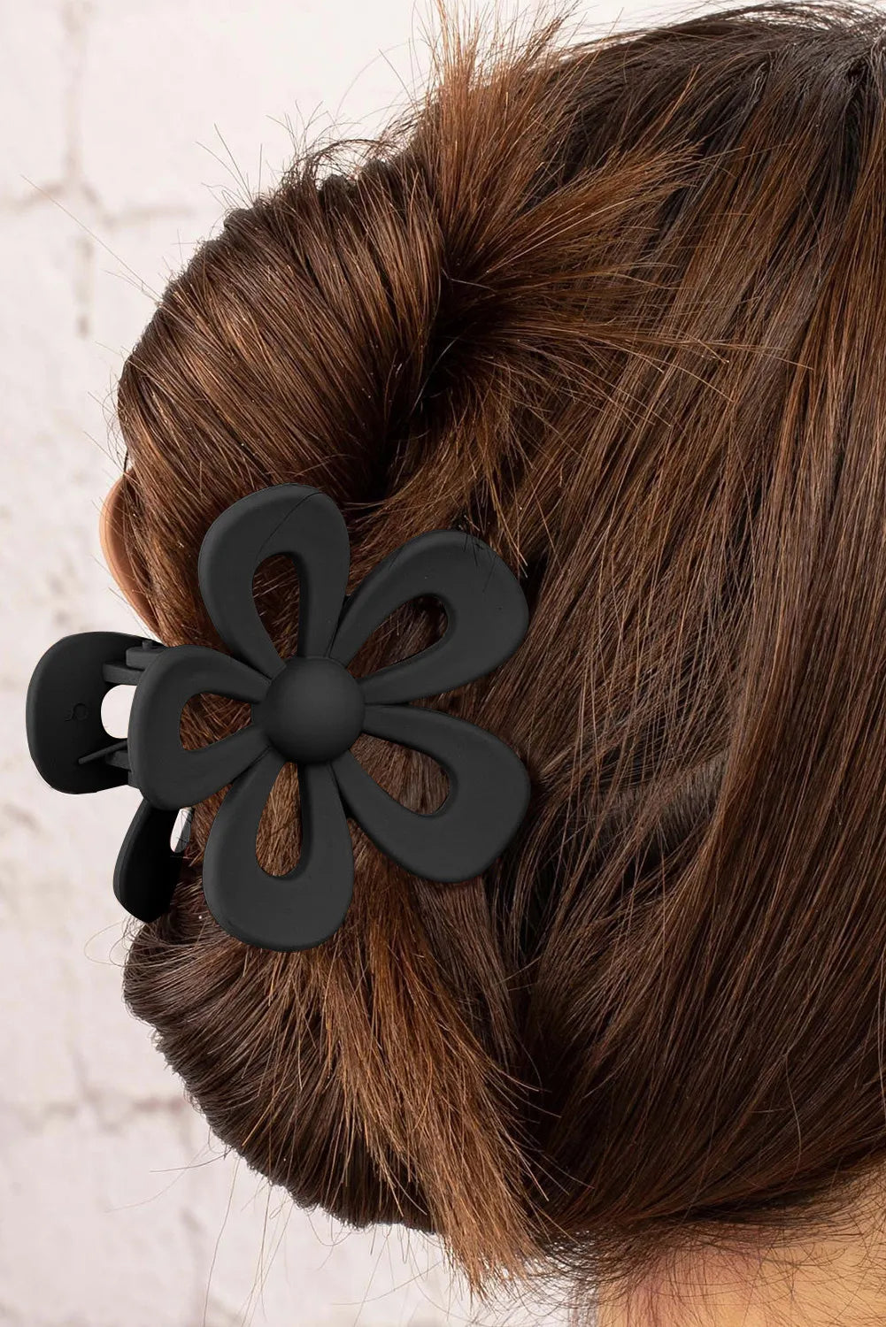 Sweet Hollowed Flower Shape Claw Clip