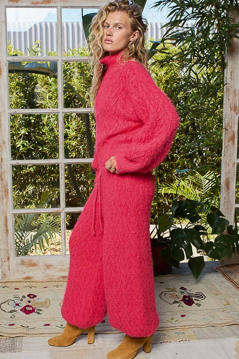 Solid Pattern Relaxed Fit Berber Sweater Pants