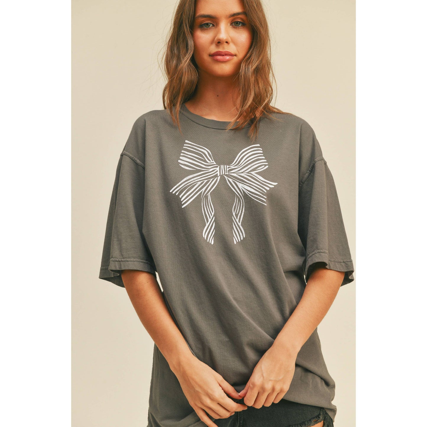 Bow Graphic Tee