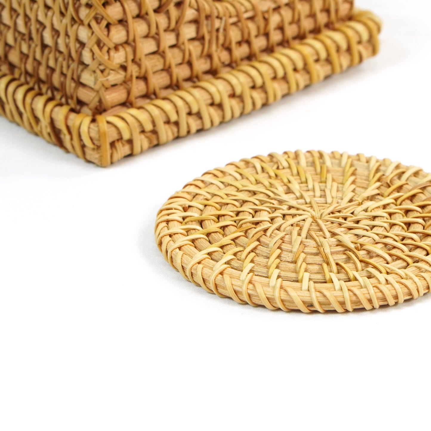 Set of 6 Natural Rattan Placemats with Rectangular Holder