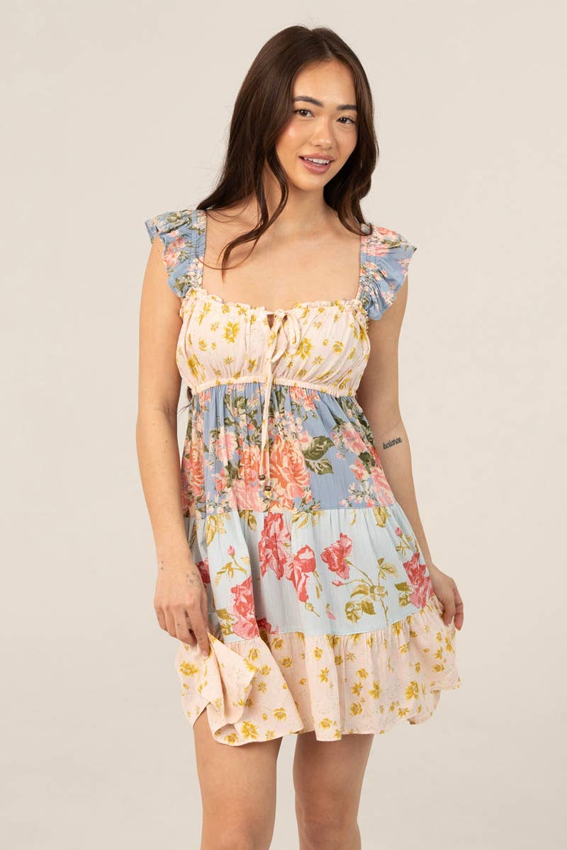 MIX PRINT FLUTTER SLEEVE TIERED SHORT DRESS