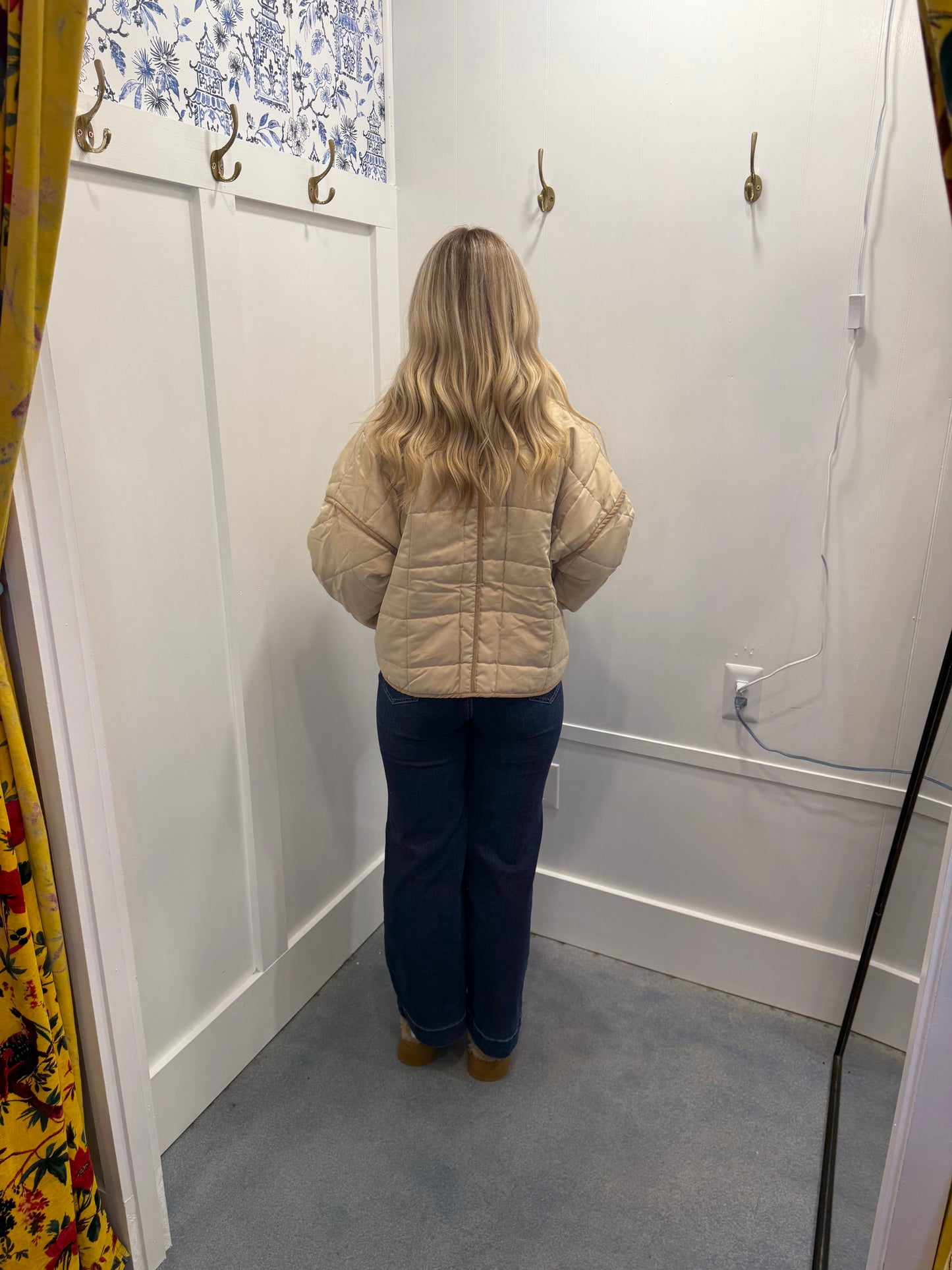 Quilted Contrast Piping Detailed Puffer Jacket