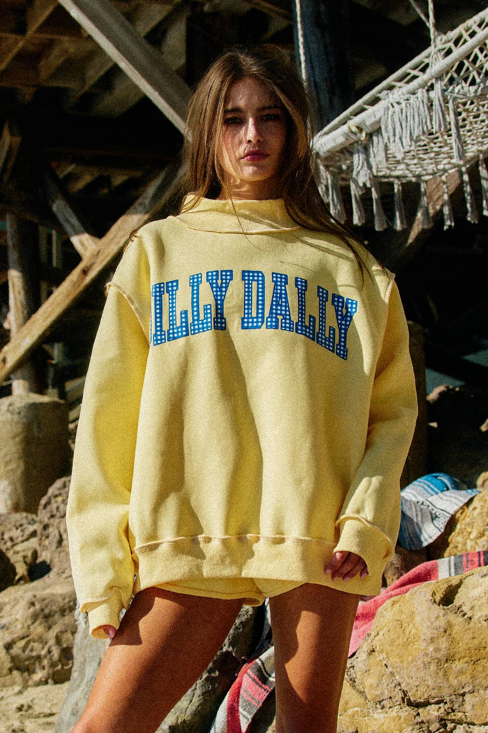 DILLYDALLY | Reversible Mockneck Sweatshirt