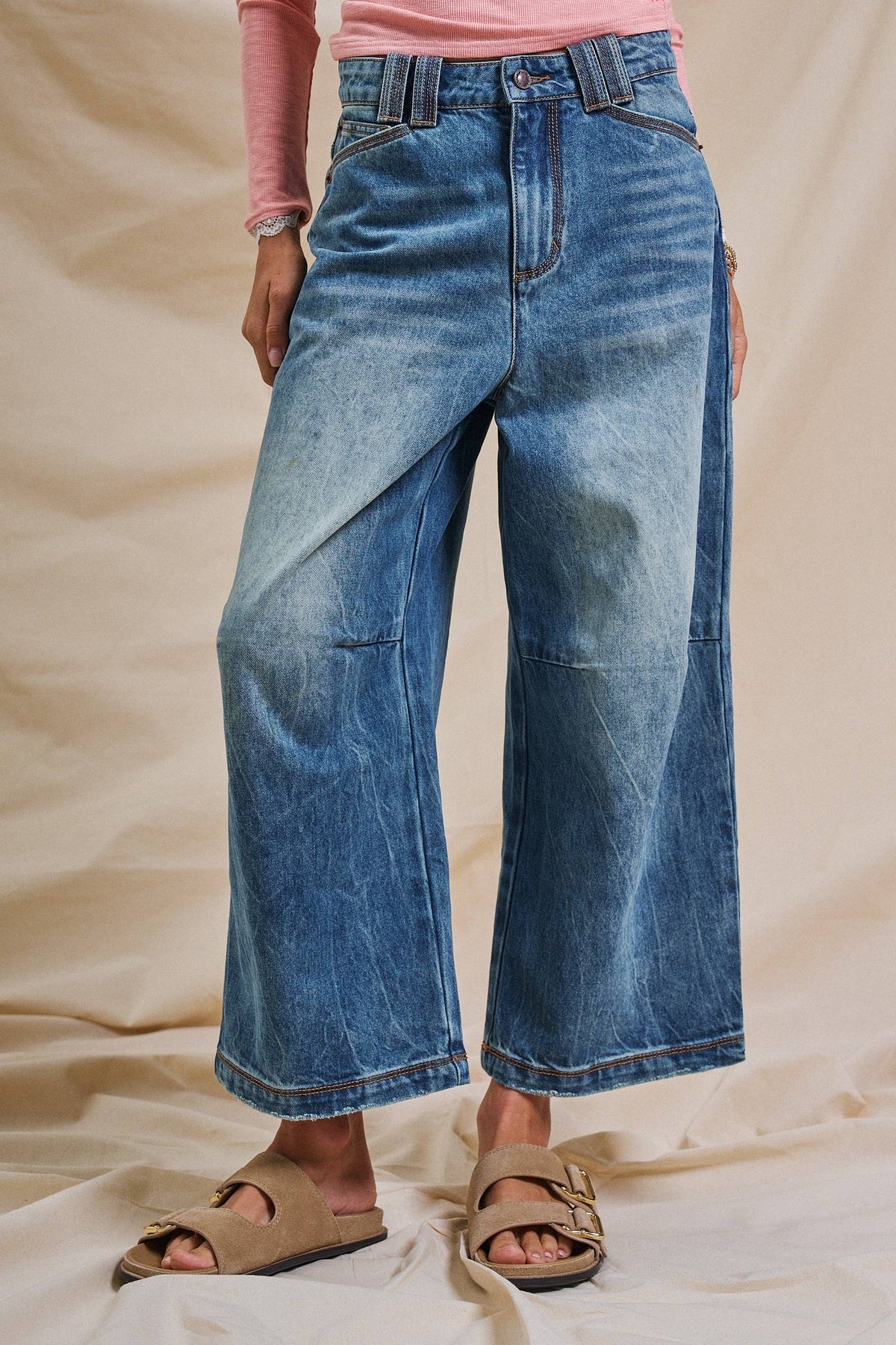 Vintage Wash Cropped Wide-Leg Jeans