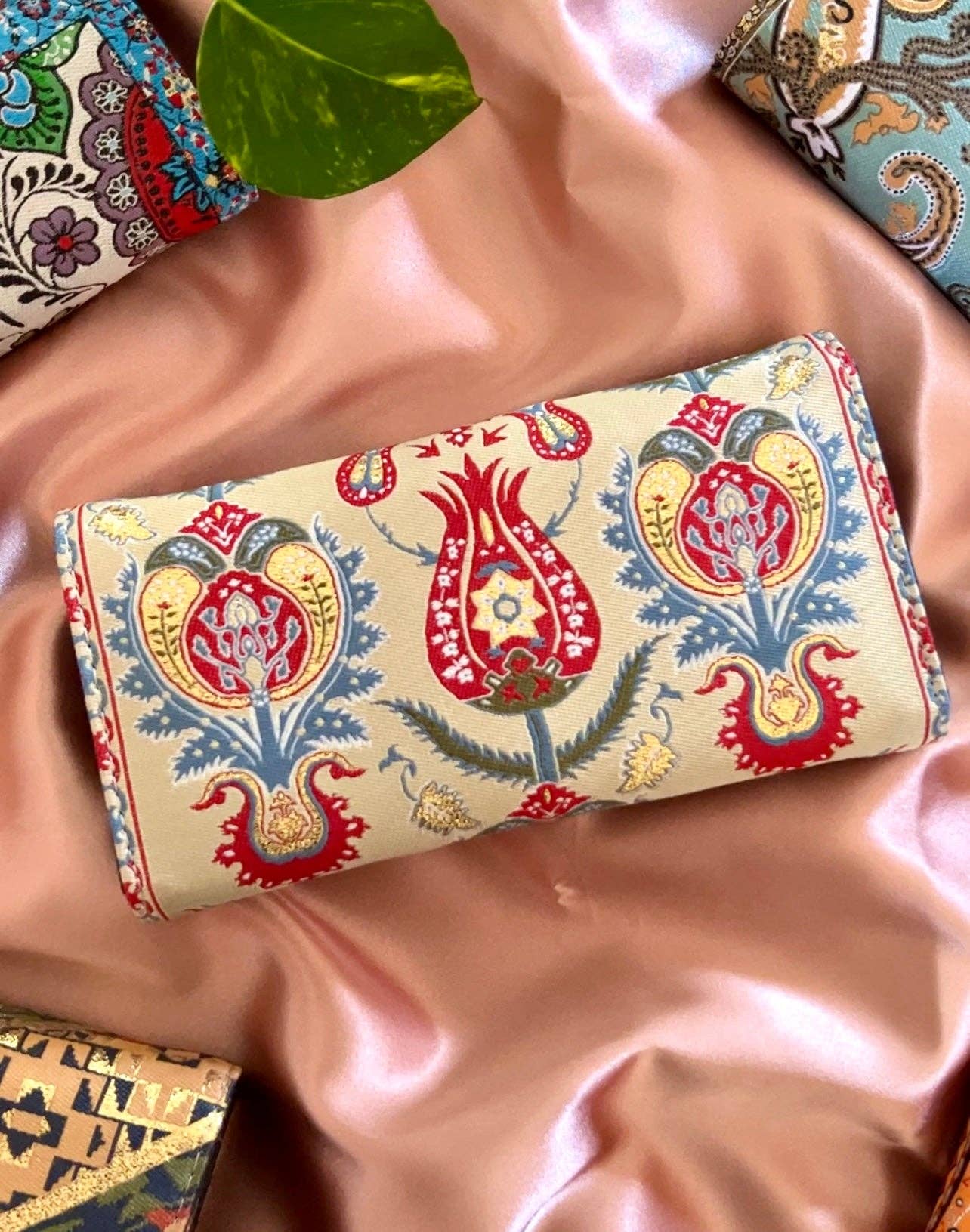 Handmade Fabric Wallet for Women in Rug Design, Boho Wallets