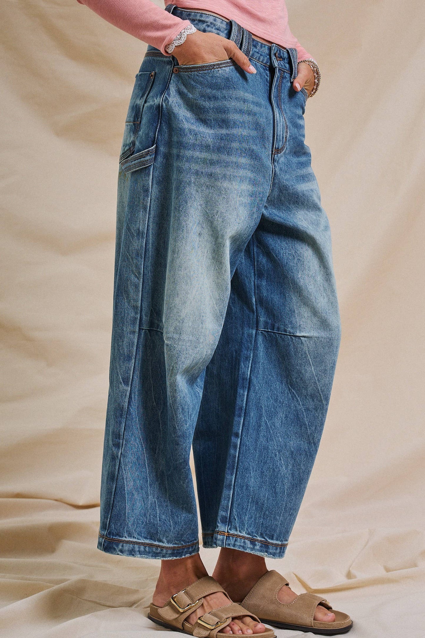 Vintage Wash Cropped Wide-Leg Jeans