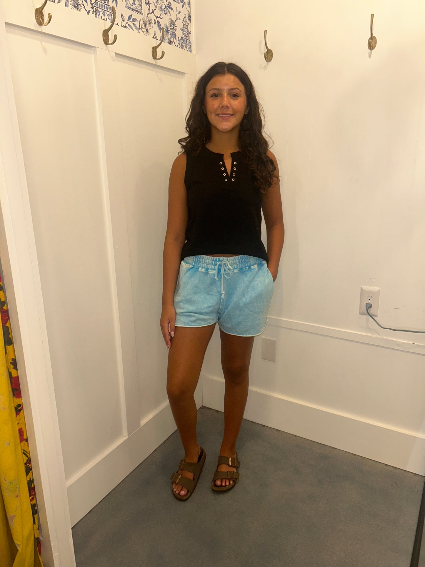 Drawstring Waist Casual Dolphin Shorts