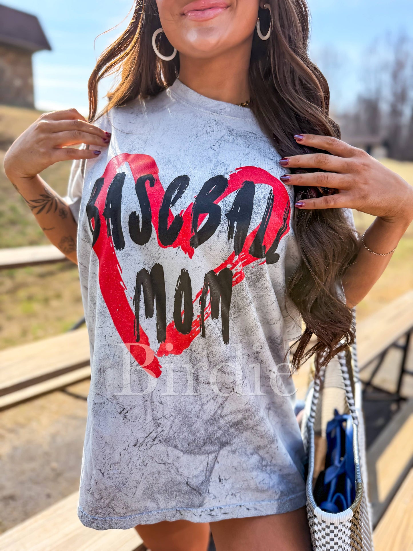 Red Heart Baseball Mom Graphic Tee on Smoke Colorblast