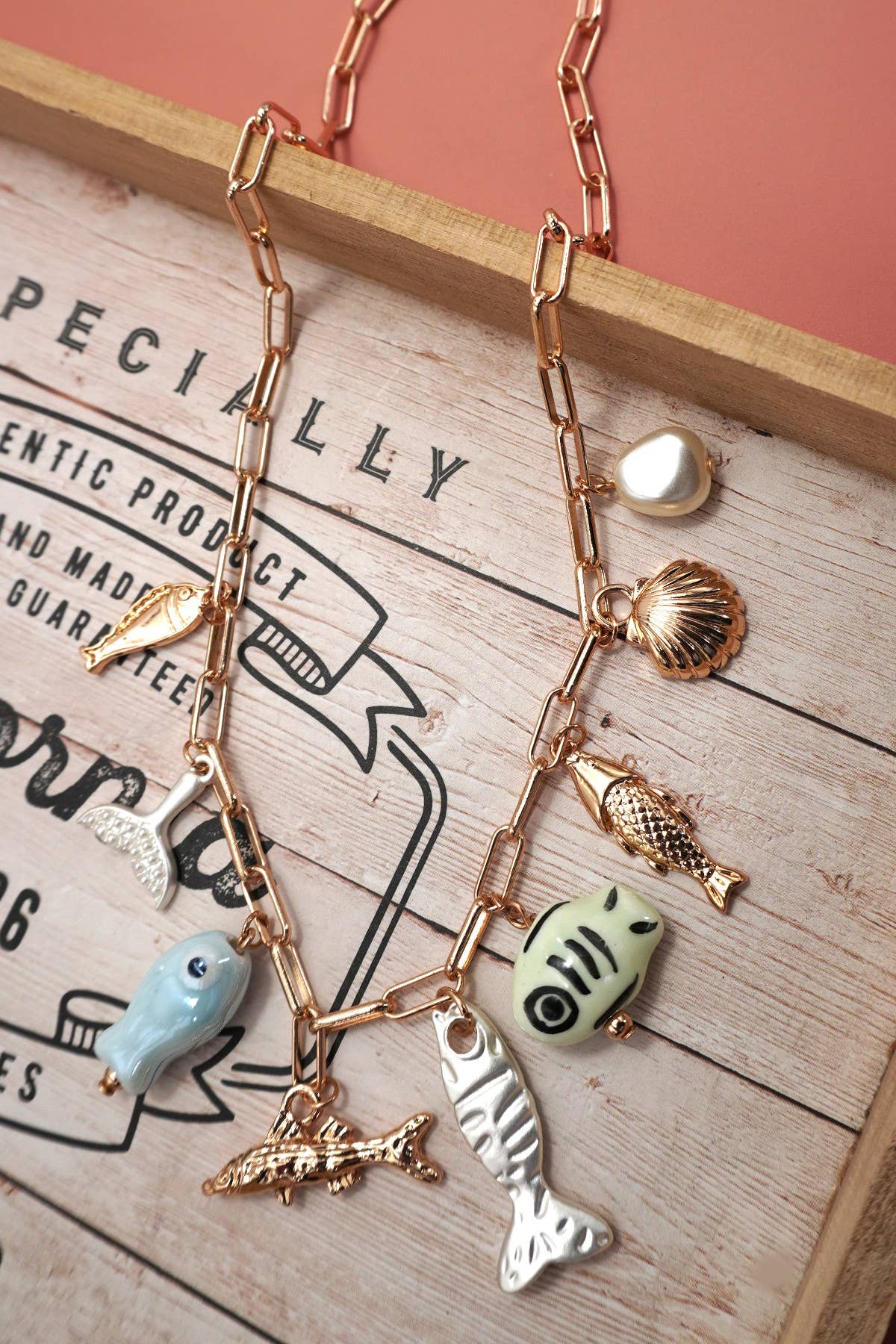 CHARM NECKLACE-OCEAN PORCELAIN FISH SEASHELL