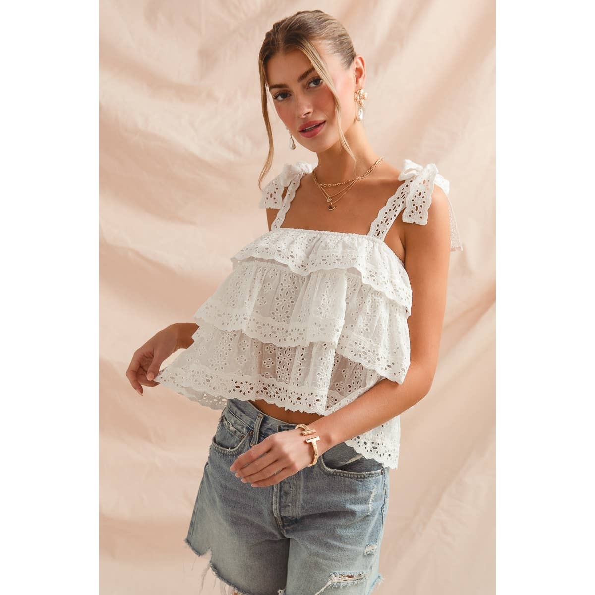 EYELET TIERED LACE TRIM TOP WITH LACE TRIM TIE