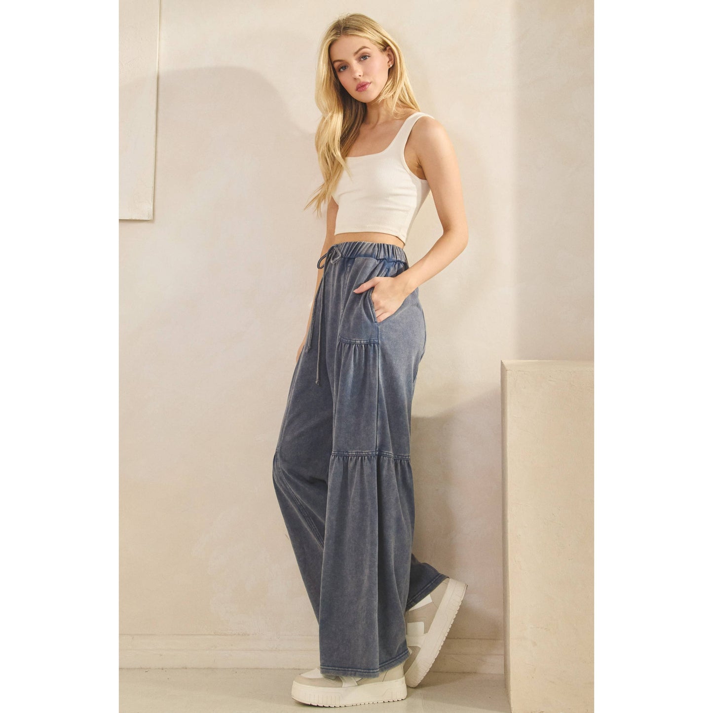 WASHED TIERED WIDE-LEG DRAWSTRING PANTS