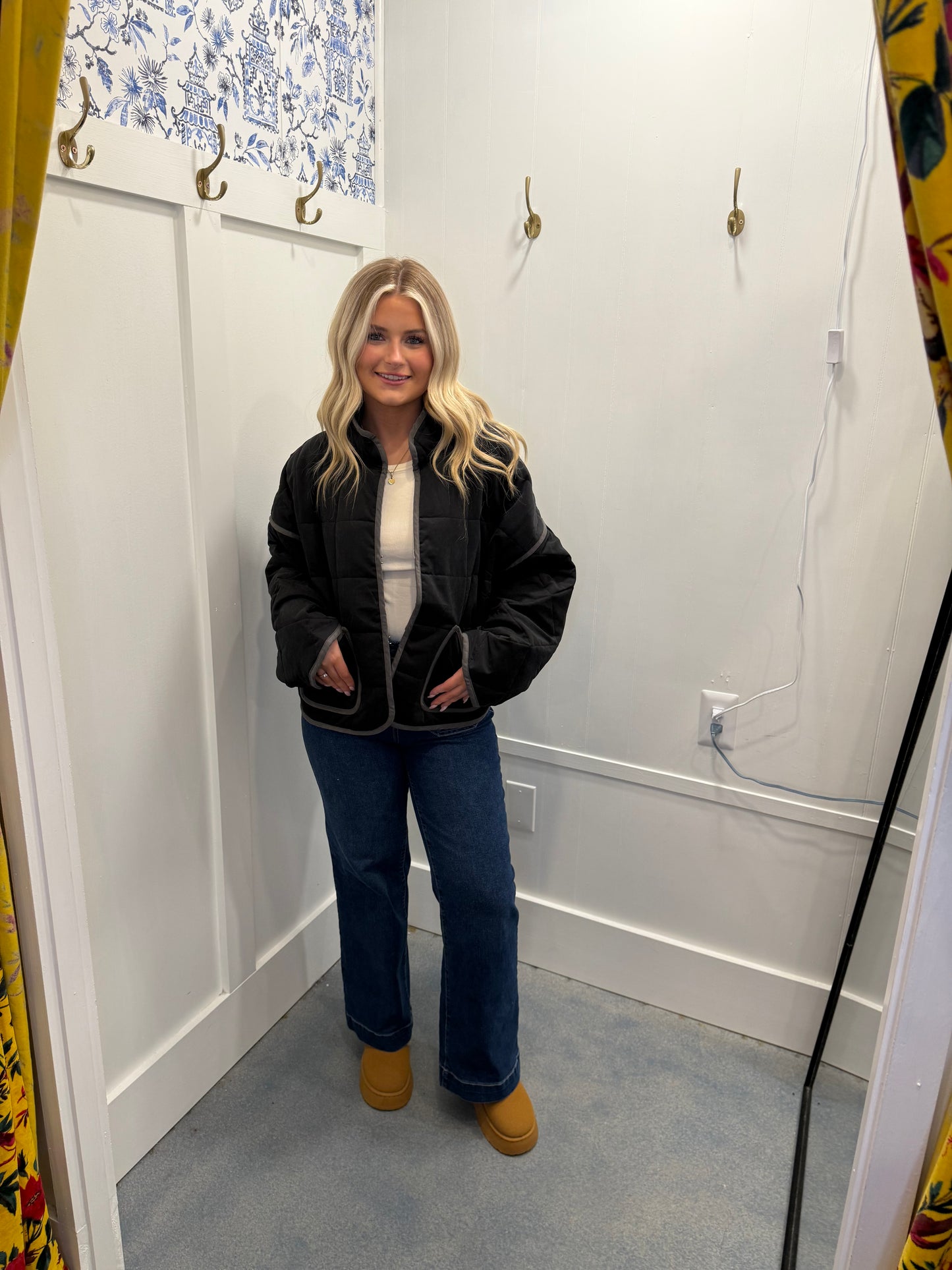 Quilted Contrast Piping Detailed Puffer Jacket