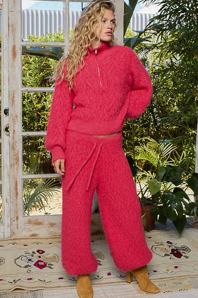 Solid Pattern Relaxed Fit Berber Sweater Pants