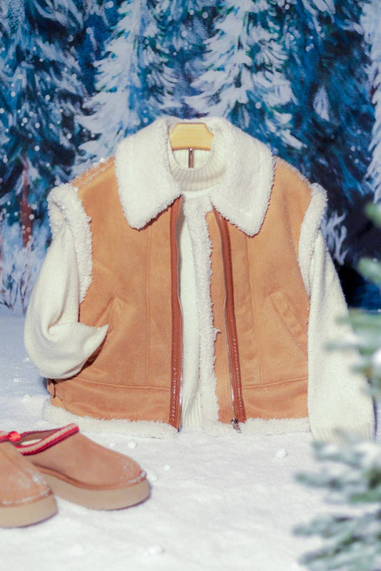 Fur-Contrast Zippered Suede Vest