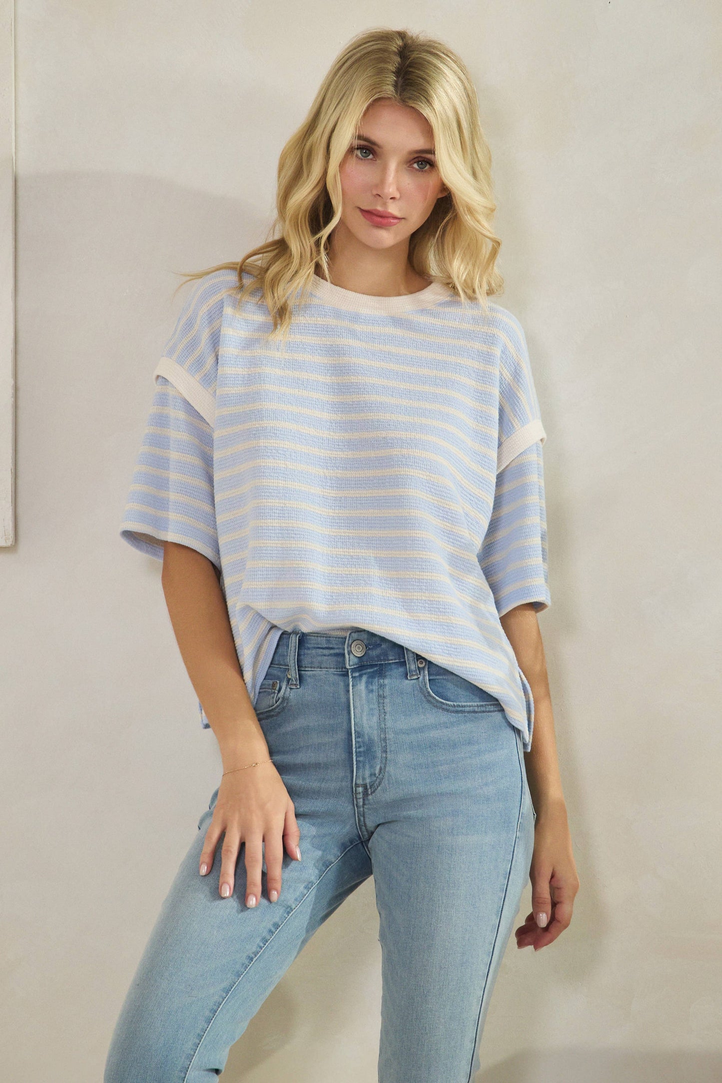 CLOUDY KNIT STRIPE ROUND NECK 1/2 SLEEVE TOP