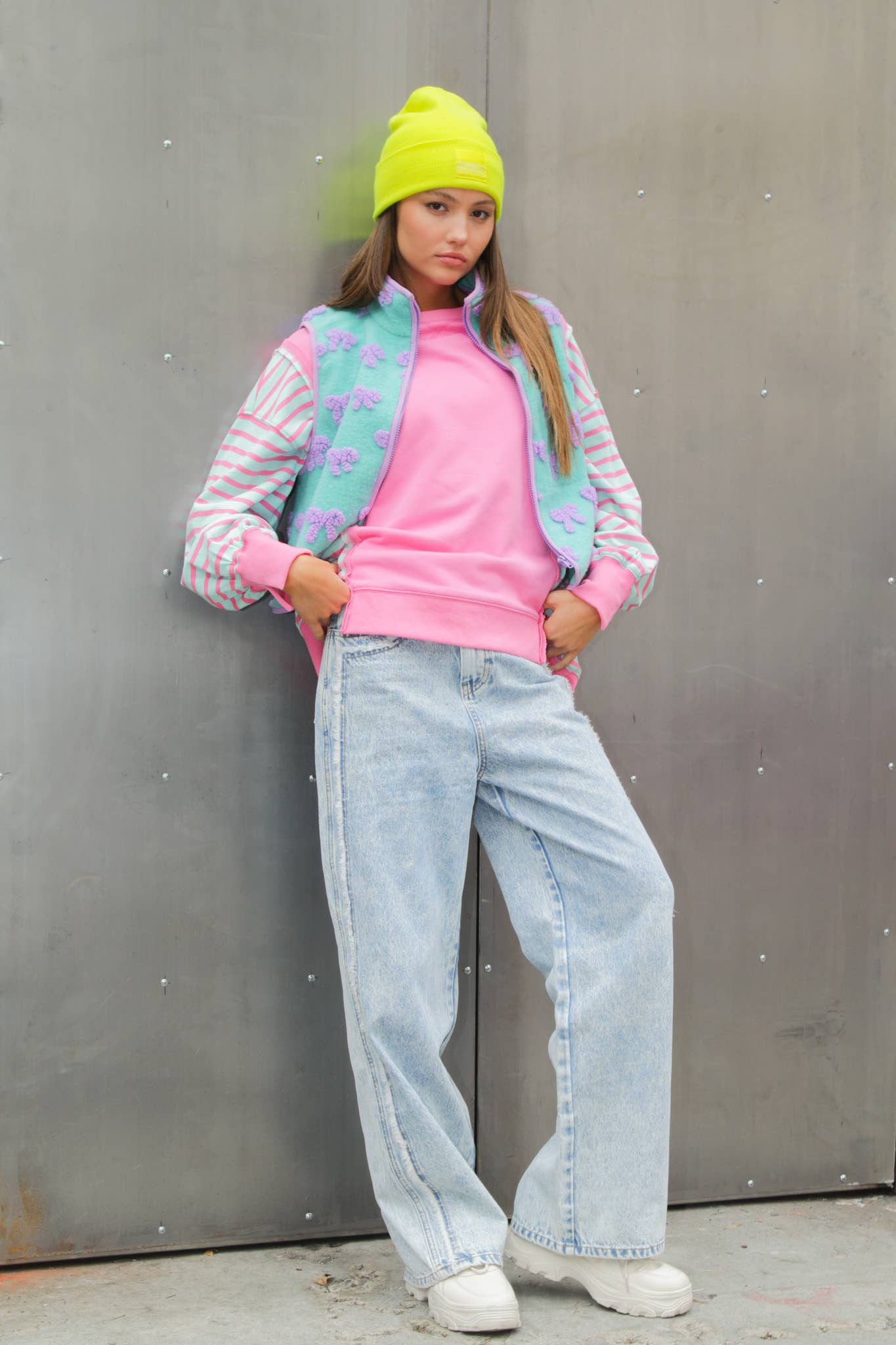 VERY JEAN Fray Detail Washed Denim Jeans