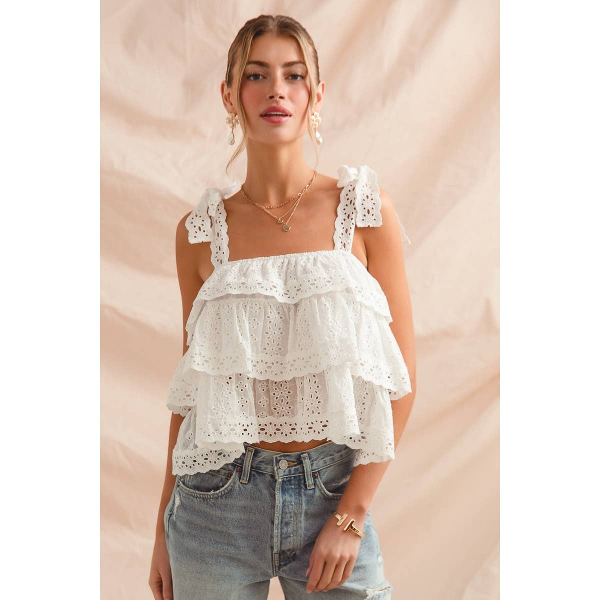 EYELET TIERED LACE TRIM TOP WITH LACE TRIM TIE
