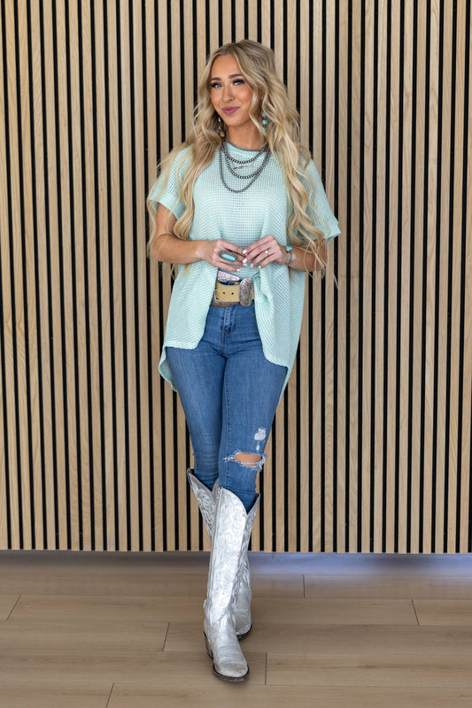 Round Neckline Crochet Poncho Sleeve Top
