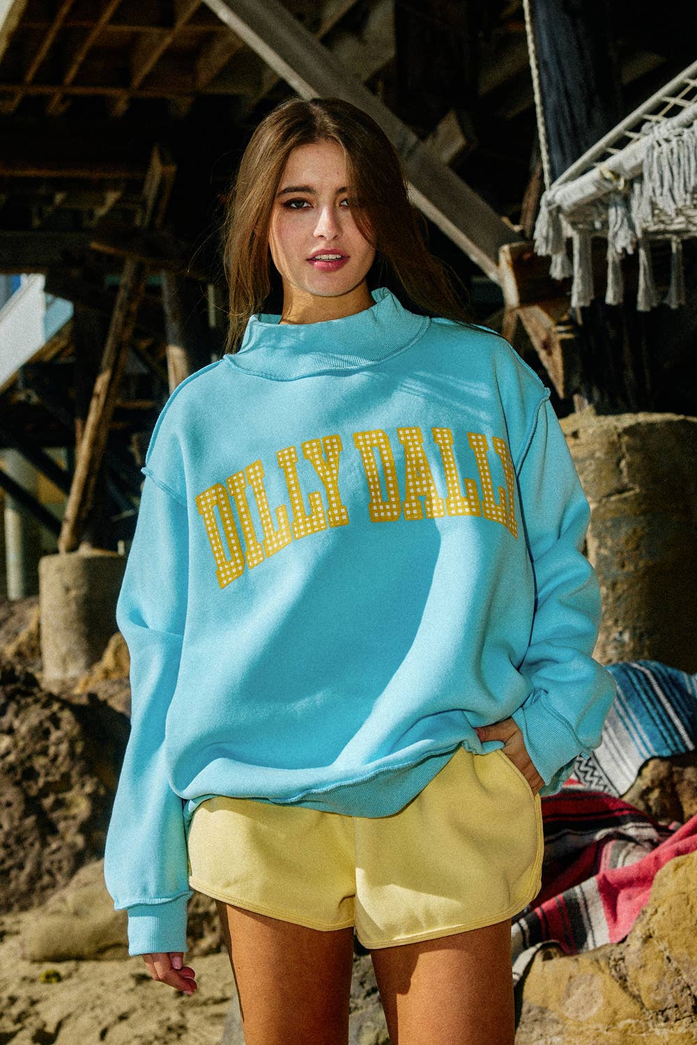 DILLYDALLY | Reversible Mockneck Sweatshirt