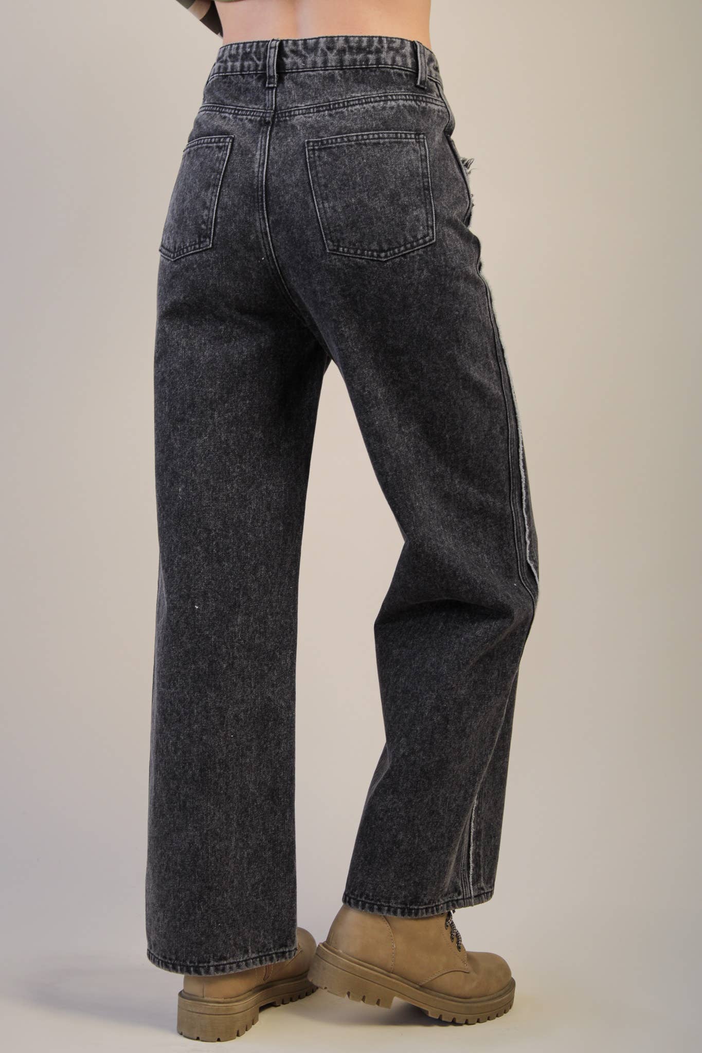 VERY JEAN Fray Detail Washed Denim Jeans