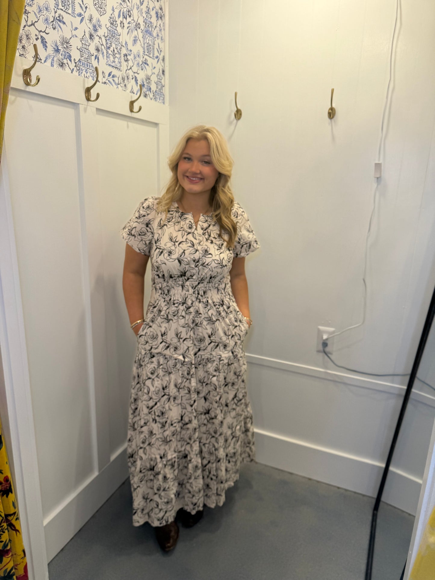 Black and Ivory Floral Print Midi Dress With Short Sleeves