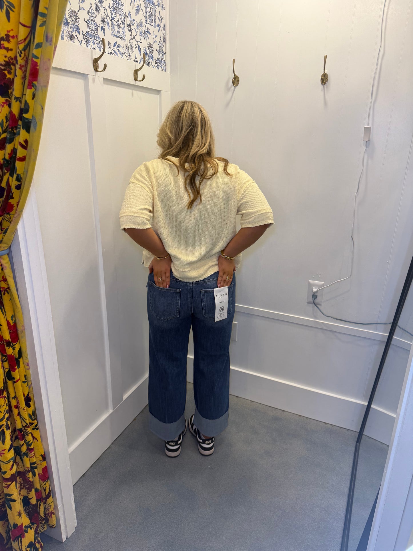 RAW EDGE HENLEY SHORT SLEEVE WAFFLE KNIT TOP