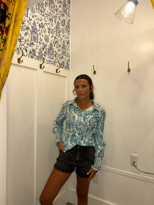 Paisley Print Smocked Cuff Buttoned Loose Shirt