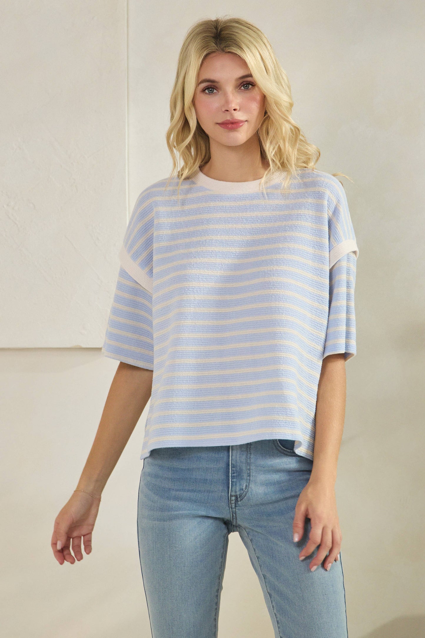 CLOUDY KNIT STRIPE ROUND NECK 1/2 SLEEVE TOP