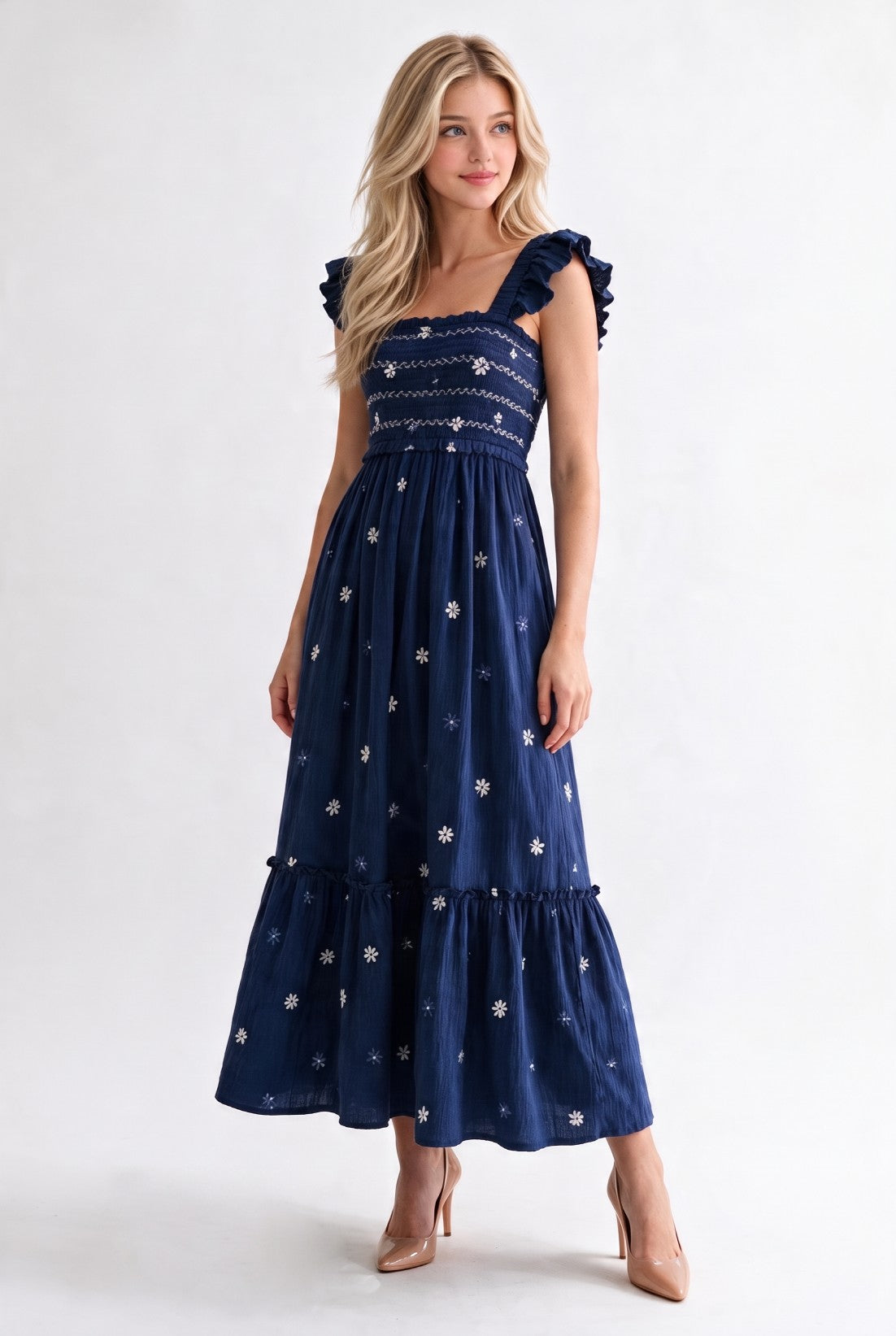 FLORAL EMBROIDERED MAXI DRESS