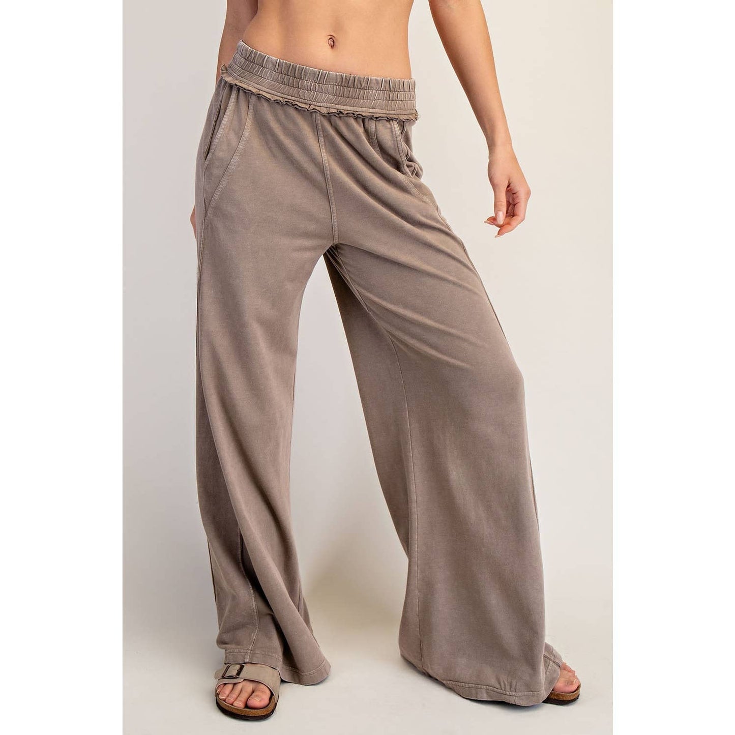 MINERAL WASHED TERRY BUTTER WIDE PANTS