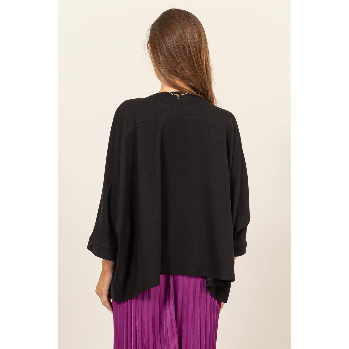 ROUND NECK DOLMAN SLEEVE OVERSIZED TOP