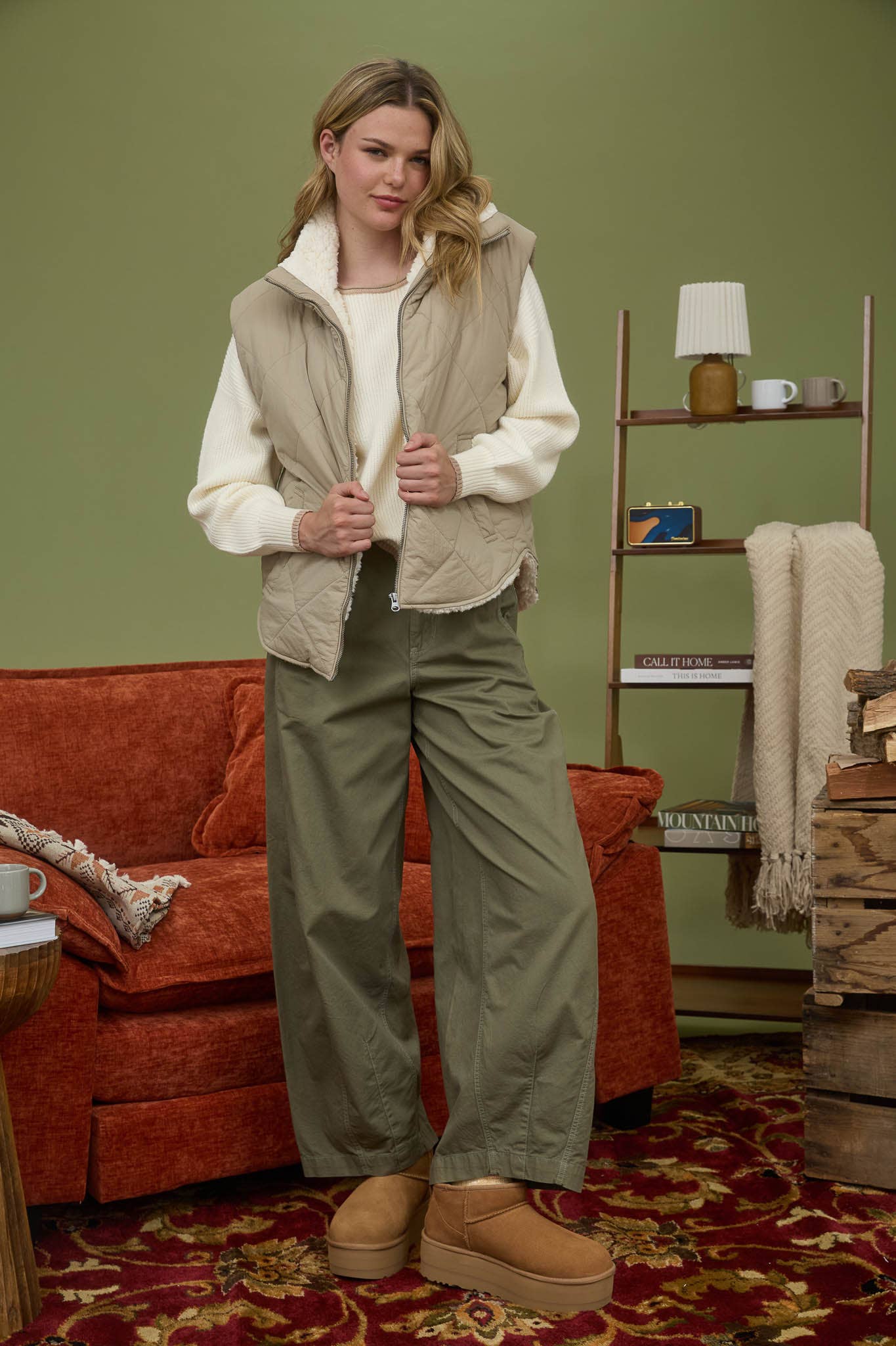 QUILTED ZIP UP FLEECE LINED PUFFER VEST