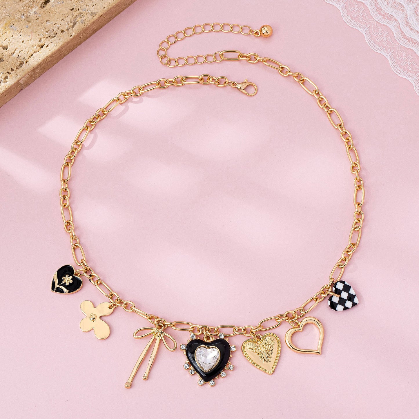 CHARM NECKLACE-BOW CHECKER HEART RHINESTONE