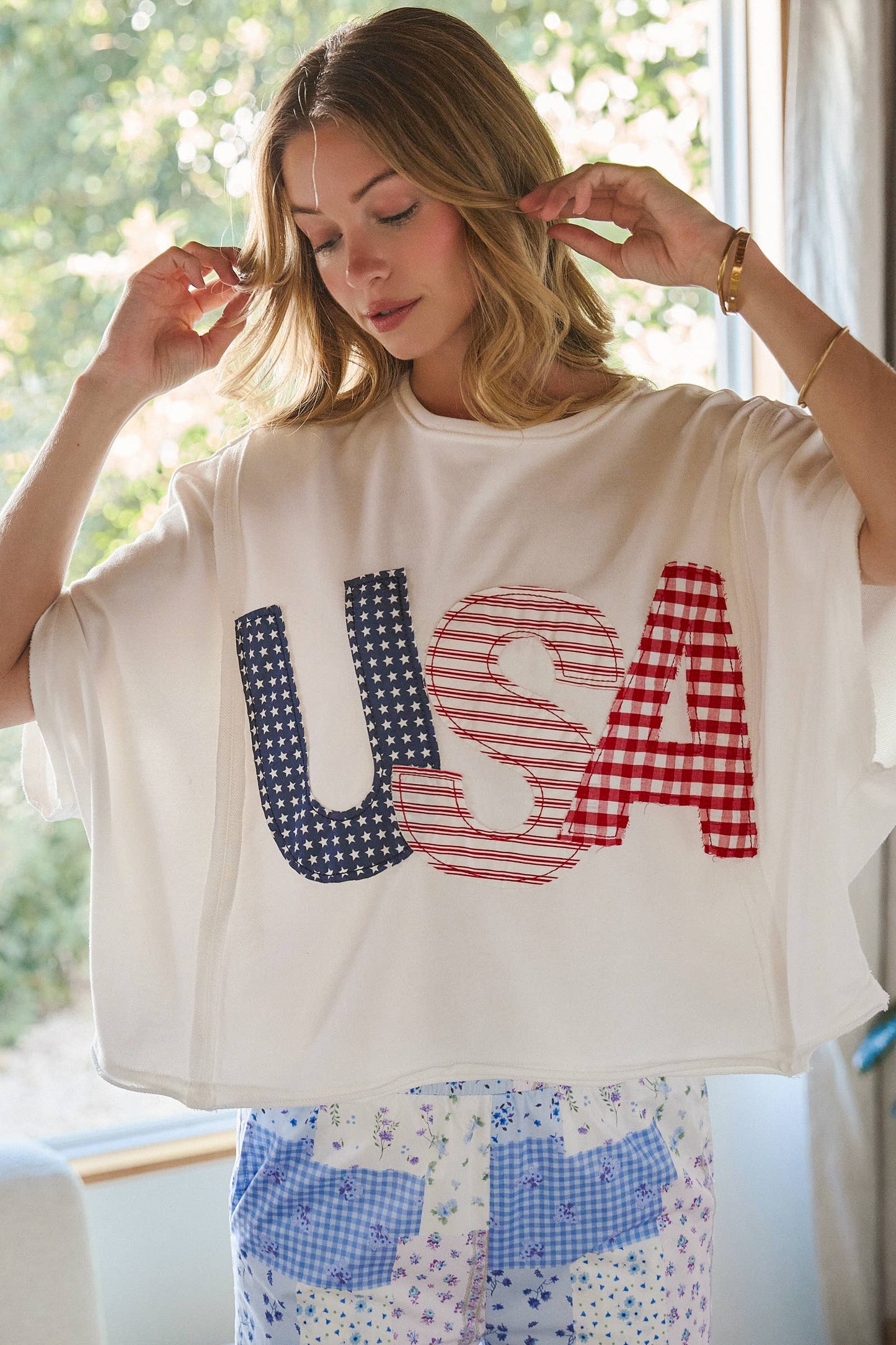 BIG USA LETTER PATCH OVERSIZED 4TH OF JULY KNIT TOP