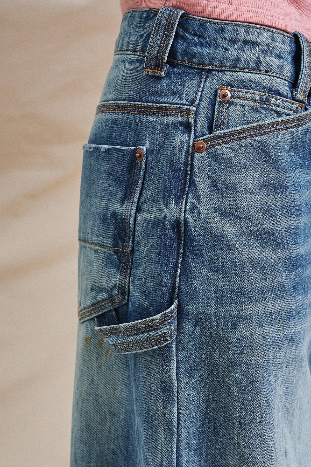 Vintage Wash Cropped Wide-Leg Jeans
