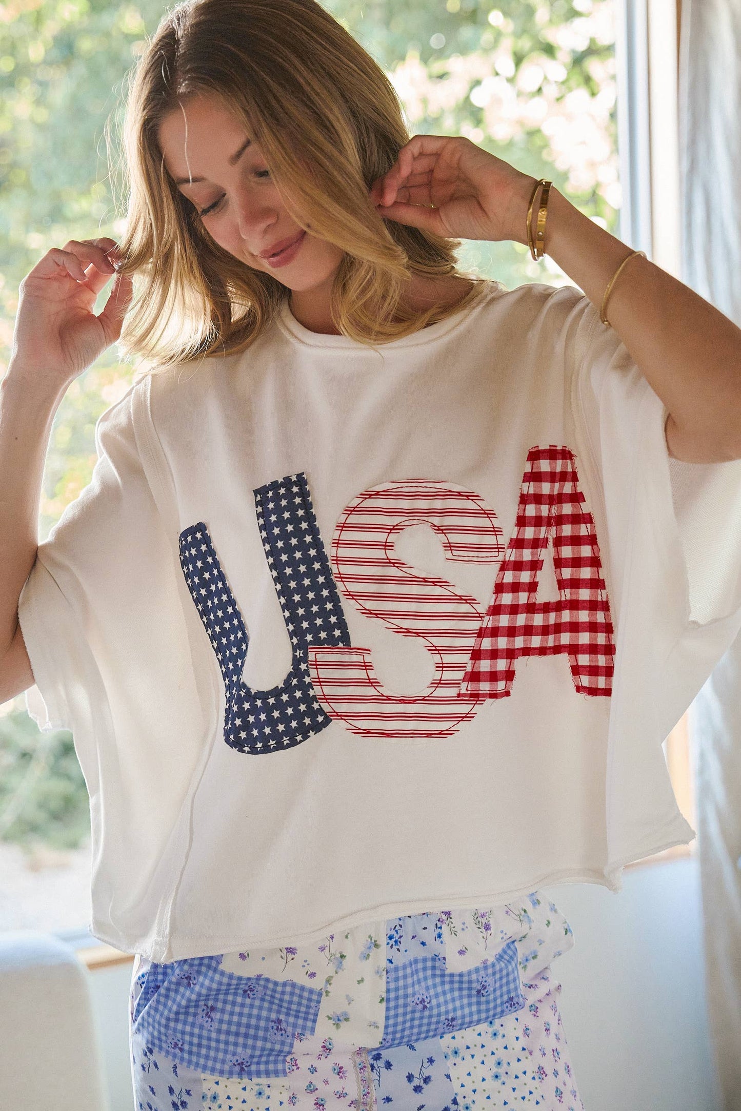 BIG USA LETTER PATCH OVERSIZED 4TH OF JULY KNIT TOP