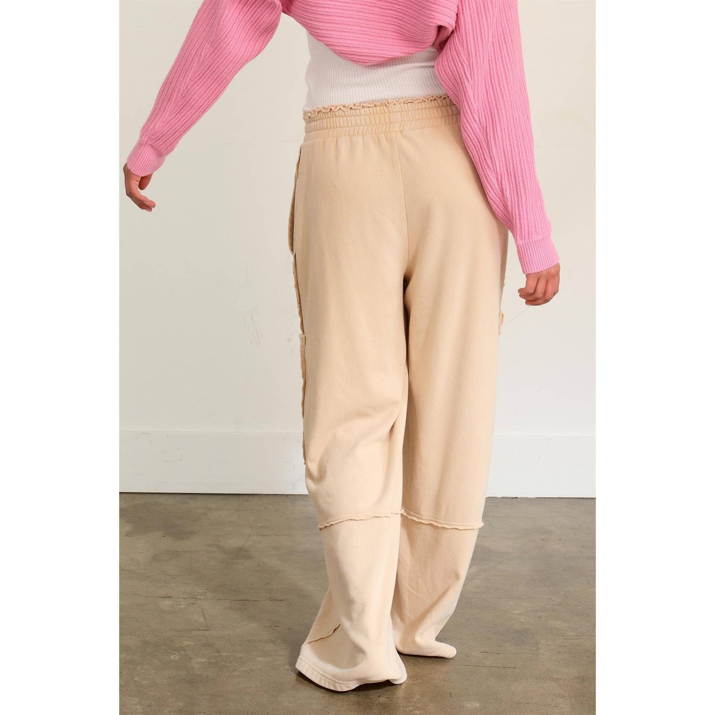 OVERSIZED UTILITY SWEATPANTS