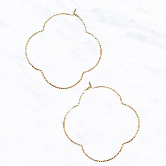 Clover Shaped Thin Infinity Wire Earrings